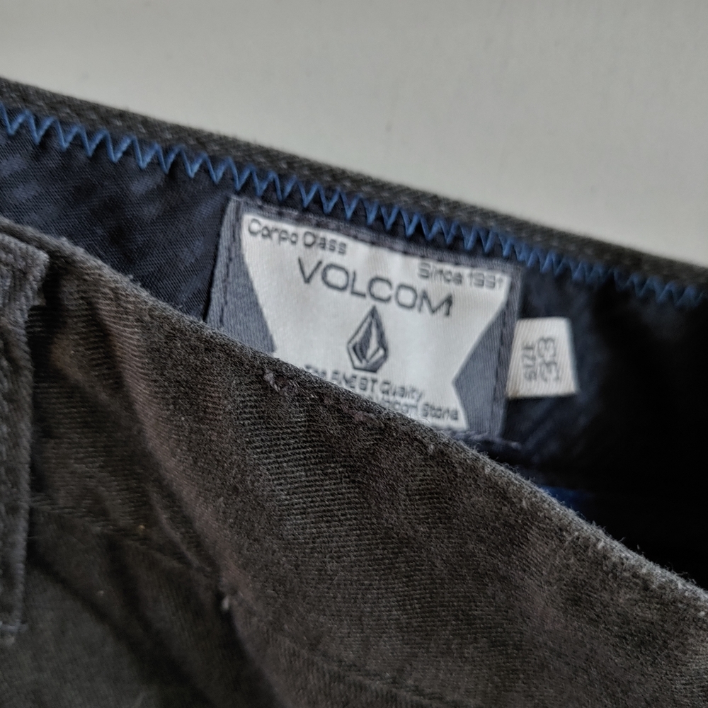 Volcom Shorts Grey Size 33 - image 5